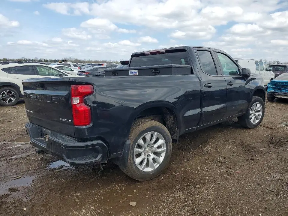 2022 CHEVROLET SILVERADO K1500 CUSTOM  