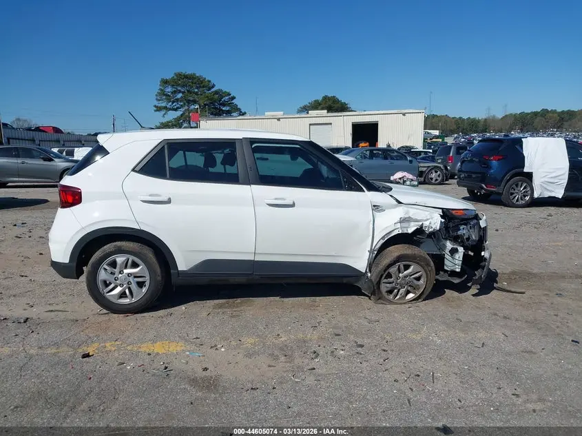 2025 HYUNDAI VENUE SE