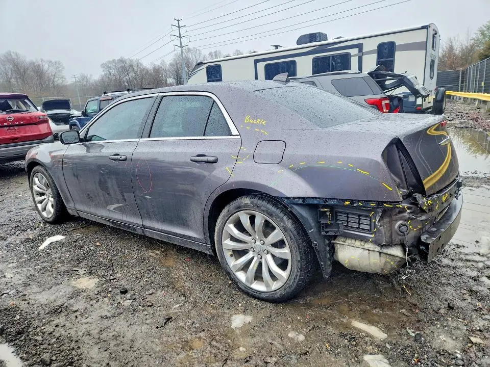 2017 CHRYSLER 300 LIMITED  
