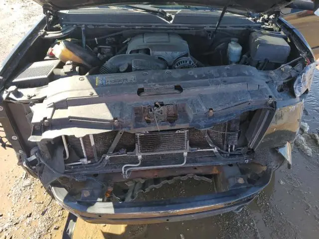 2011 CHEVROLET SUBURBAN K1500 LT