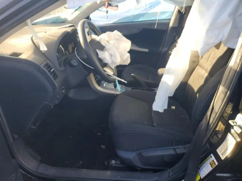 2013 TOYOTA COROLLA S  