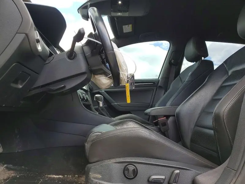 2019 VOLKSWAGEN GOLF R   