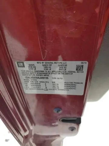 2010 CHEVROLET TRAVERSE LT  