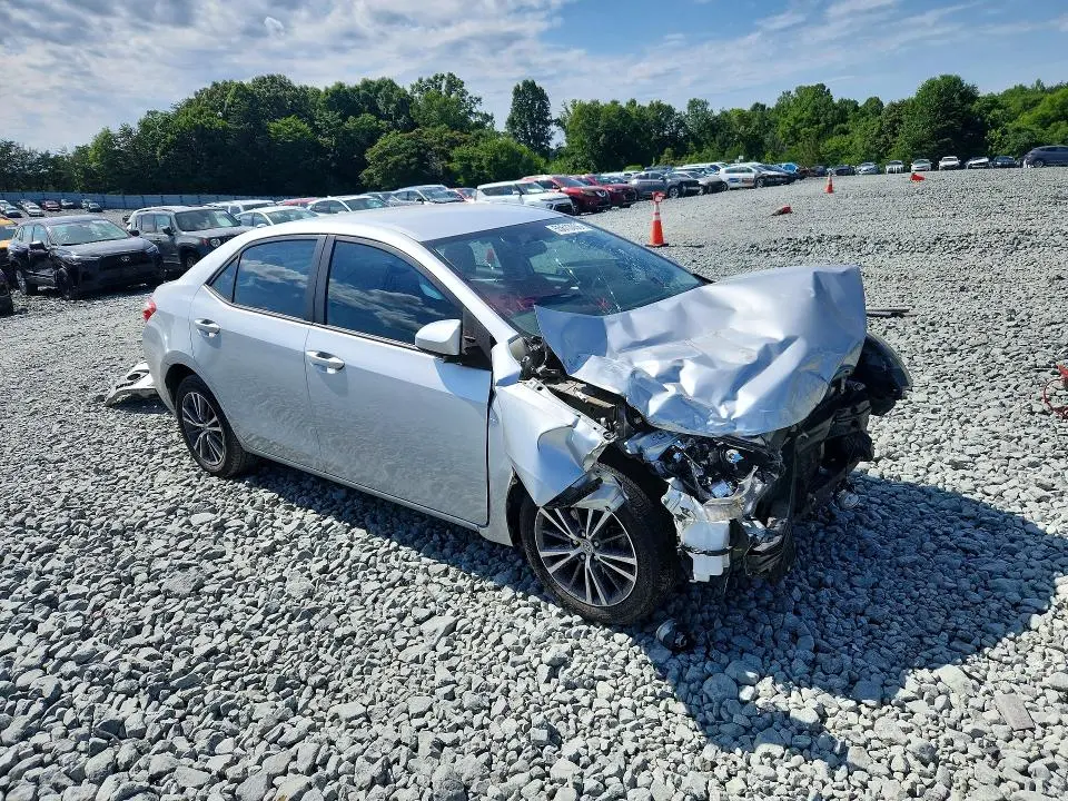 2016 TOYOTA COROLLA LE PLUS  