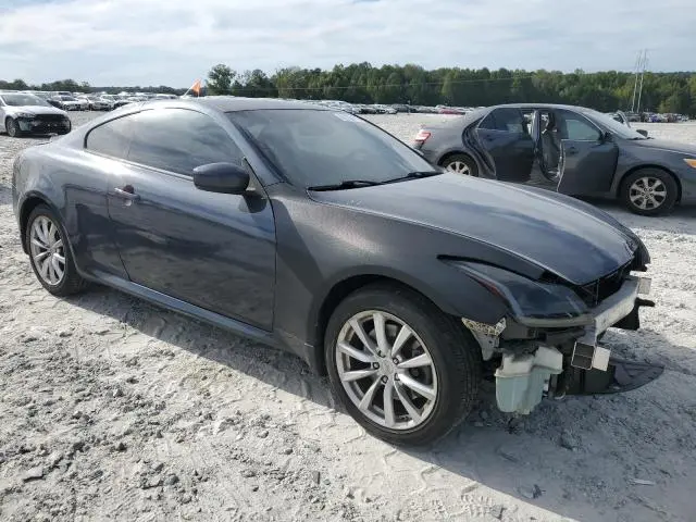 2011 INFINITI G37   