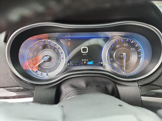 2016 CHRYSLER 300 LIMITED  