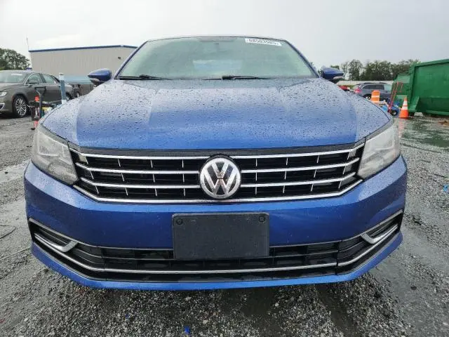 2017 VOLKSWAGEN PASSAT S  