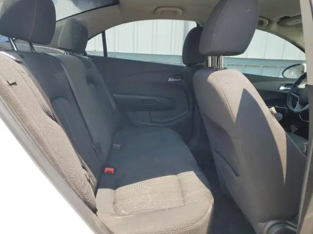 2017 CHEVROLET SONIC LT  