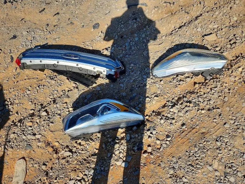 2017 FORD ESCAPE TITANIUM  