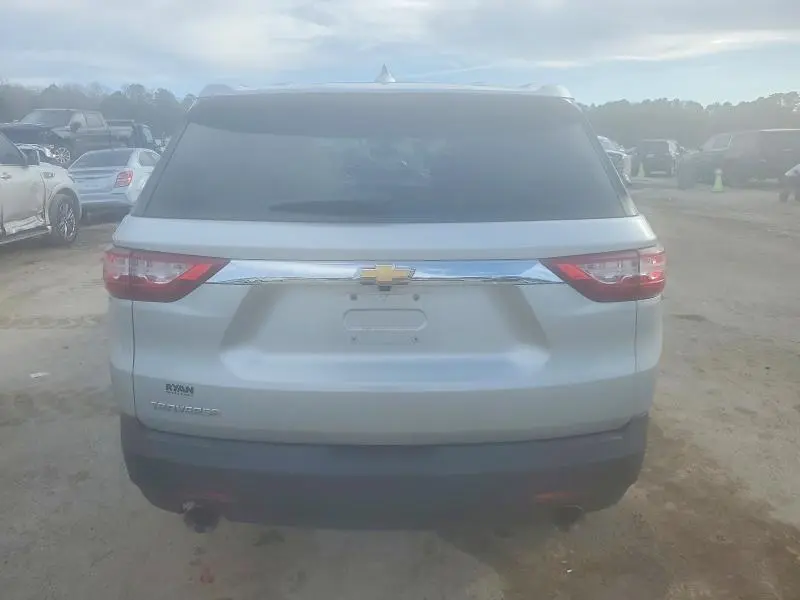 2020 CHEVROLET TRAVERSE LS  