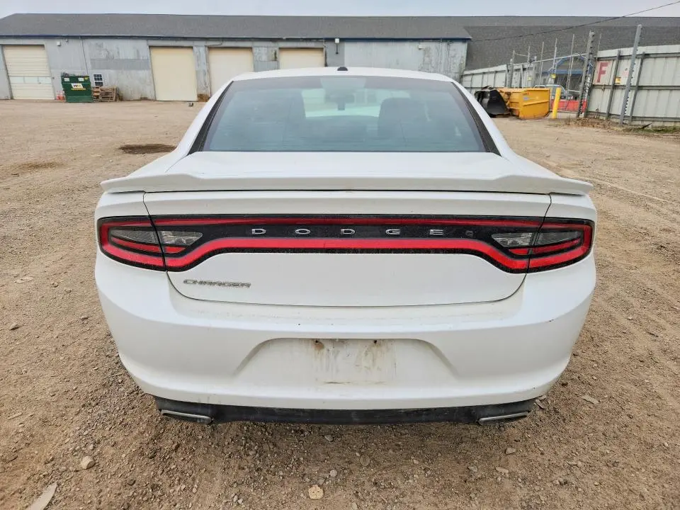 2015 DODGE CHARGER SE  
