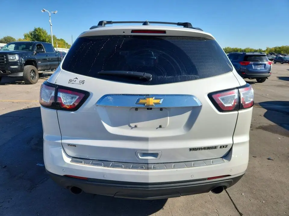 2016 CHEVROLET TRAVERSE LTZ  