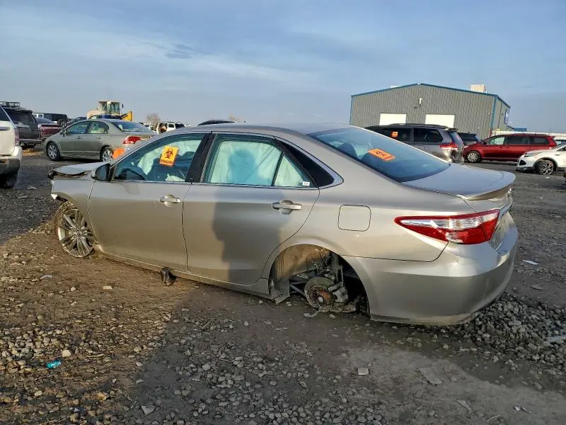 2016 TOYOTA CAMRY LE  