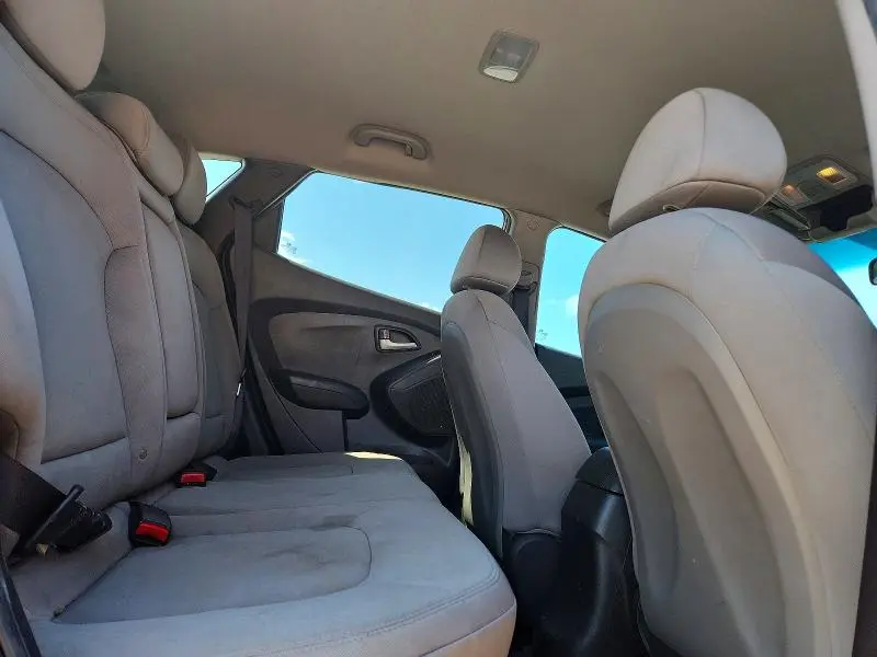 2012 HYUNDAI TUCSON GL  