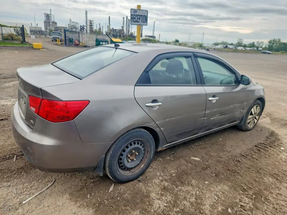 2013 KIA FORTE EX  