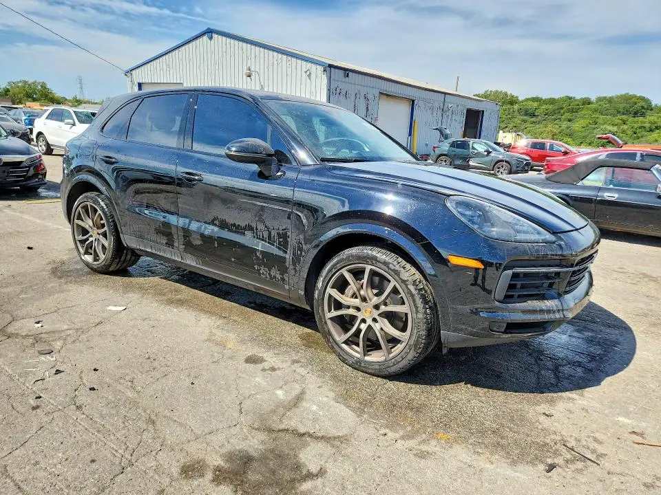 2023 PORSCHE CAYENNE BASE  