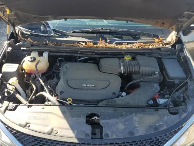 2019 CHRYSLER PACIFICA TOURING L  