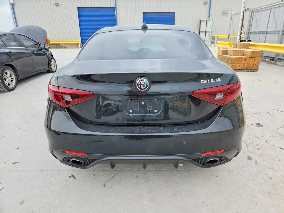 2018 ALFA ROMEO GIULIA   