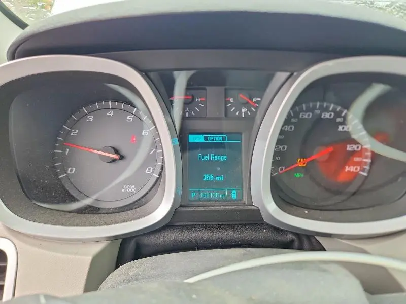 2017 CHEVROLET EQUINOX LT  