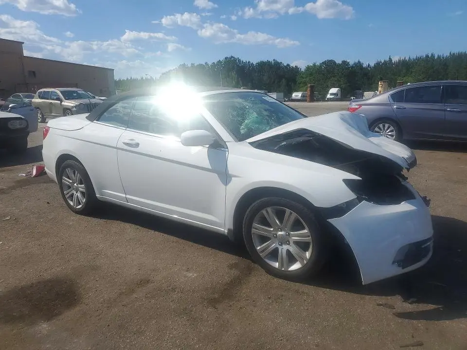 2012 CHRYSLER 200 TOURING  