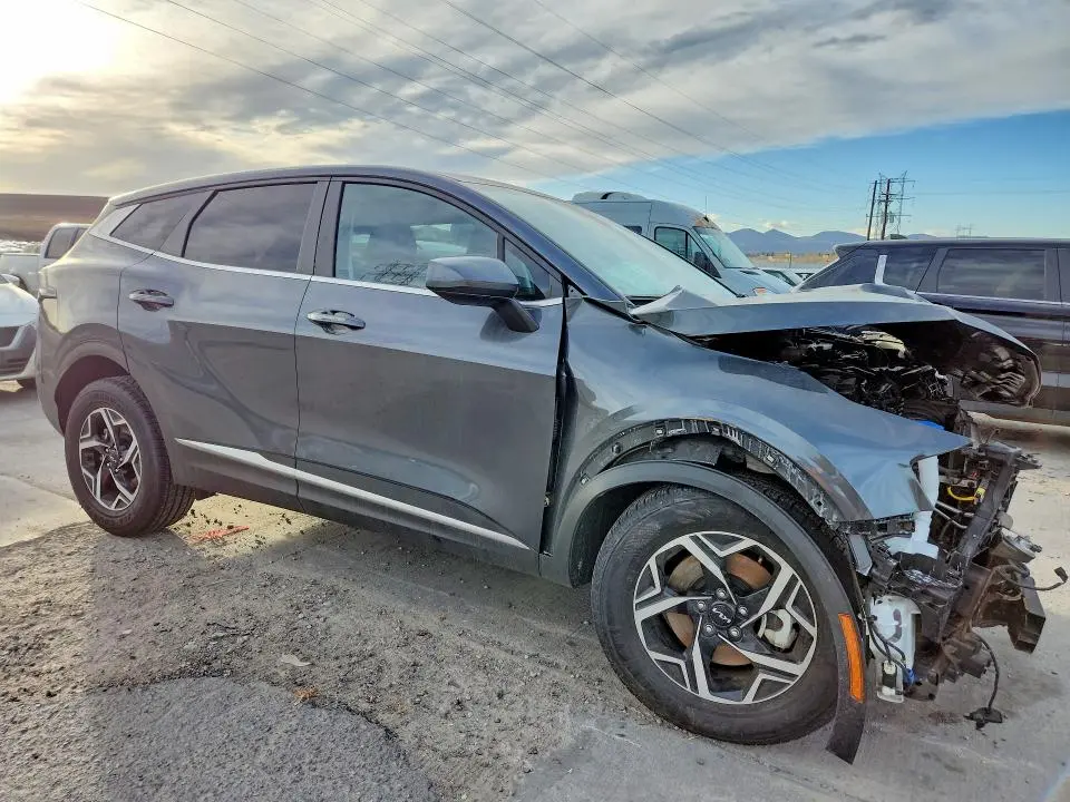 2023 KIA SPORTAGE LX  