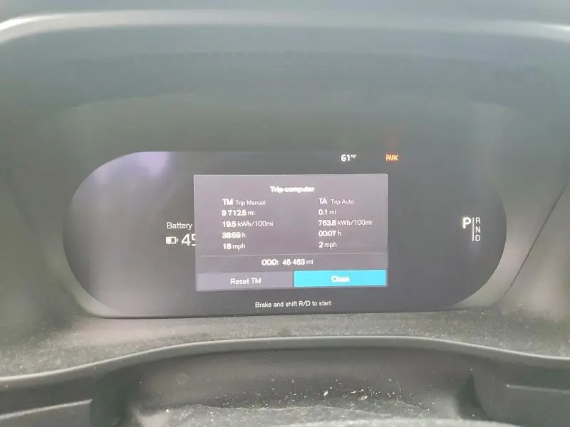 2021 VOLVO XC40 RECHARGE  