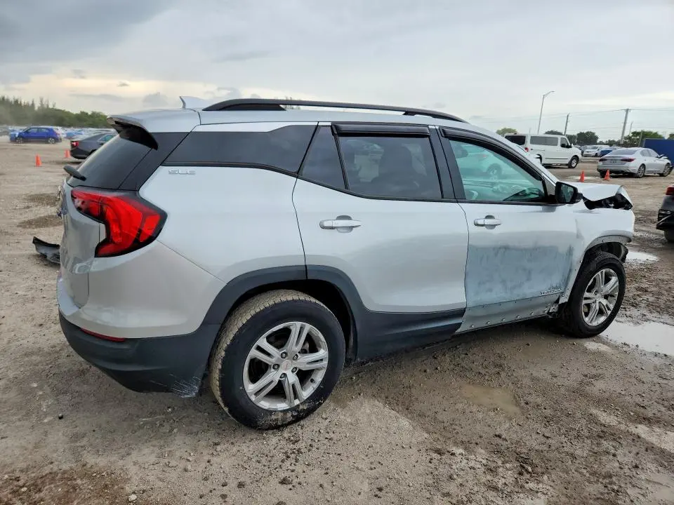 2018 GMC TERRAIN SLE  