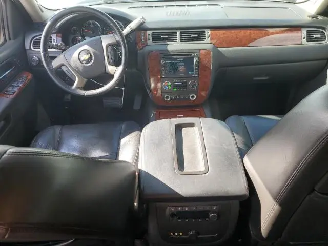 2011 CHEVROLET SUBURBAN C1500 LTZ