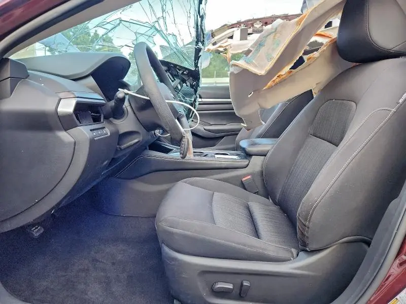 2023 NISSAN ALTIMA SV  