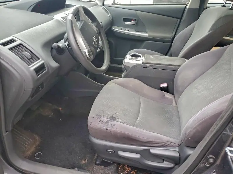 2014 TOYOTA PRIUS V   