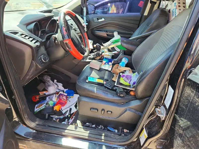 2018 FORD ESCAPE SE  