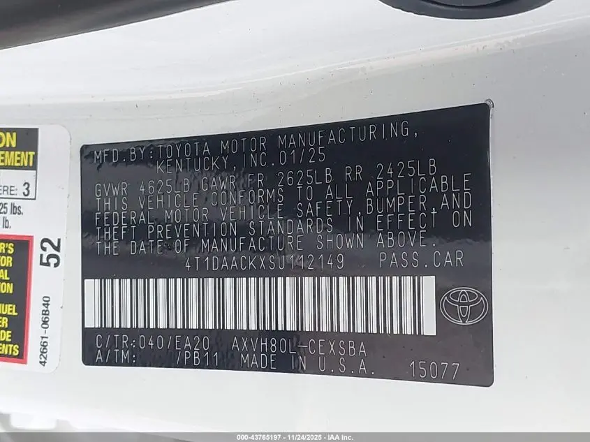 2025 TOYOTA CAMRY SE