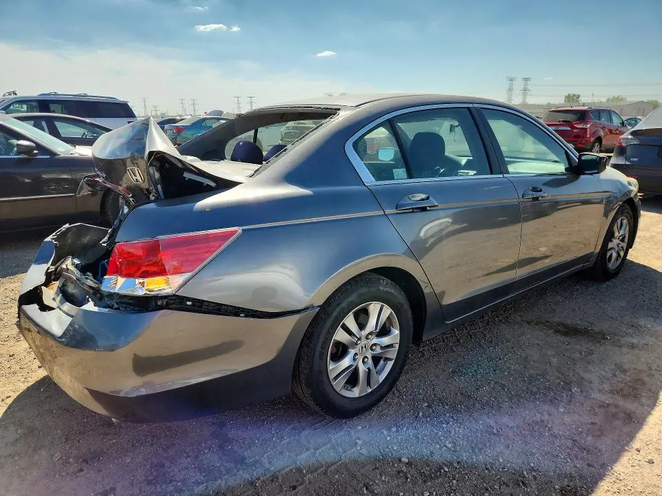 2011 HONDA ACCORD LXP  