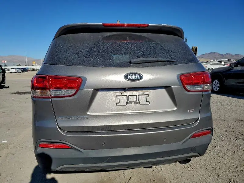 2016 KIA SORENTO LX  