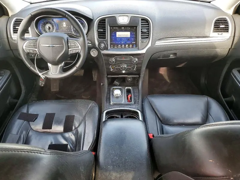 2016 CHRYSLER 300 LIMITED  
