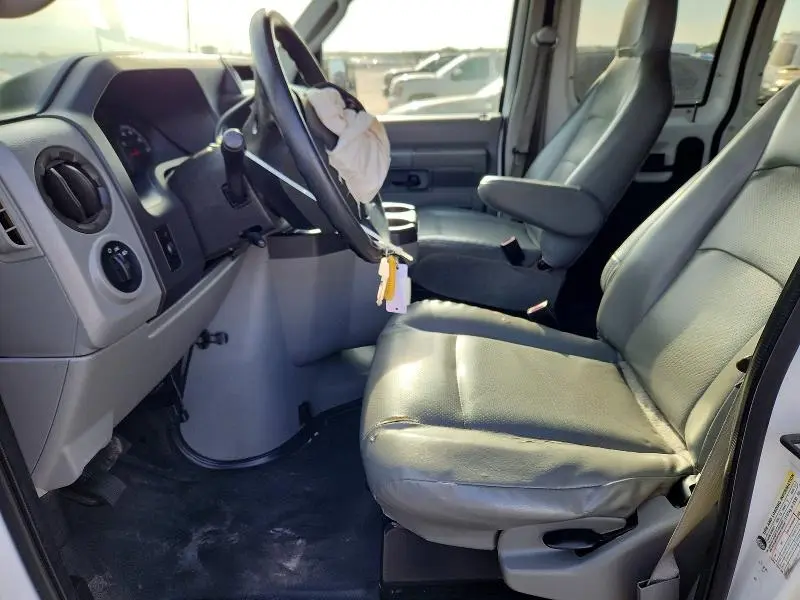 2011 FORD ECONOLINE E350 SUPER DUTY WAGON  