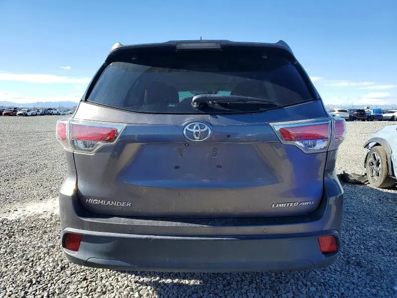 2016 TOYOTA HIGHLANDER LIMITED  