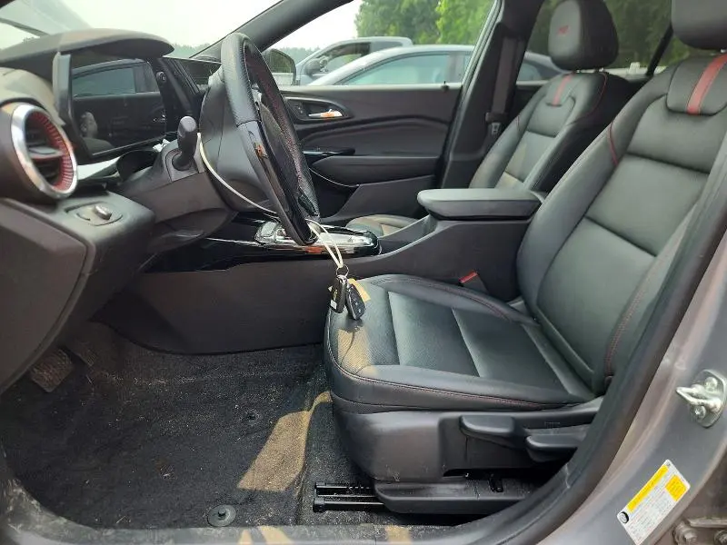 2025 CHEVROLET TRAX 2RS  
