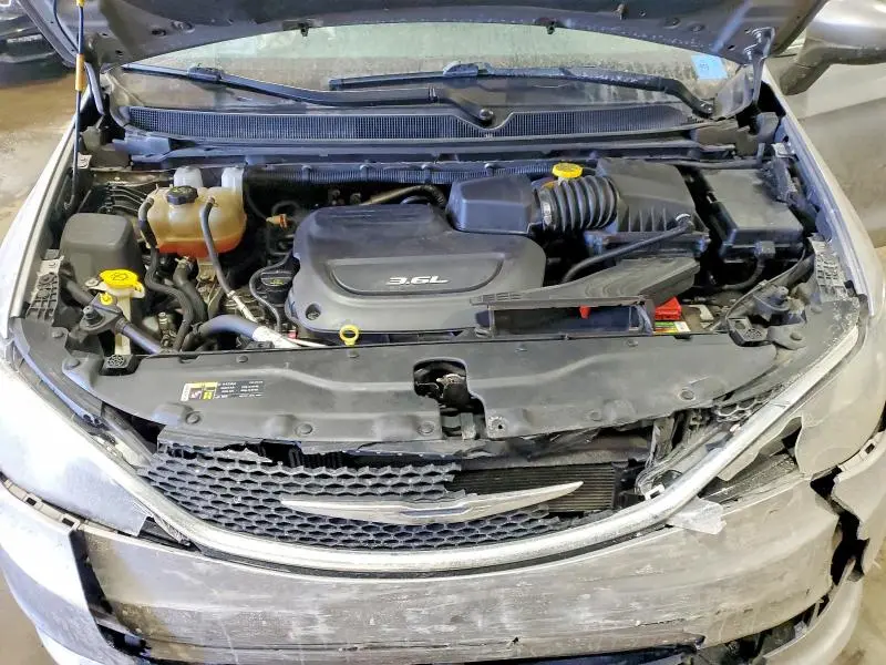 2017 CHRYSLER PACIFICA LX  