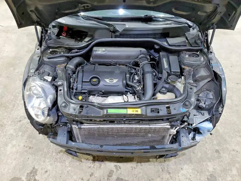 2011 MINI COOPER S  