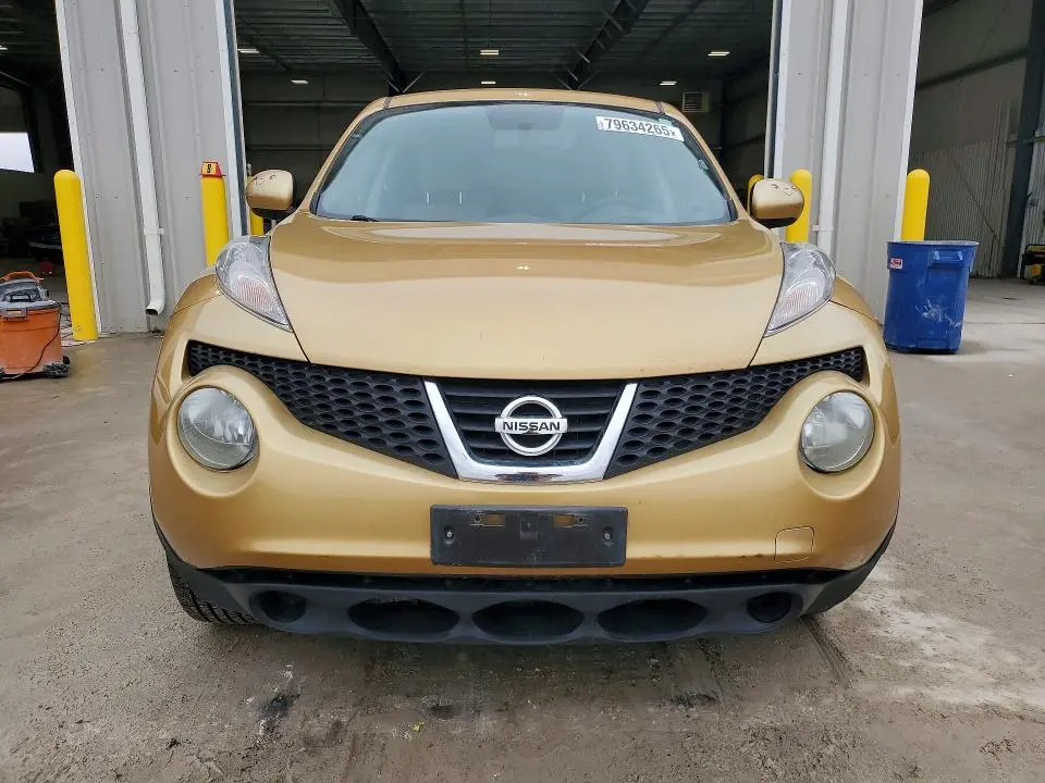 2013 NISSAN JUKE S  