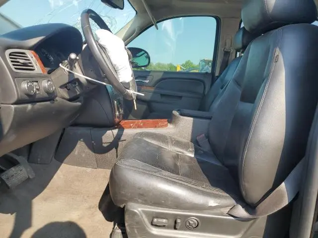 2010 CHEVROLET SUBURBAN K1500 LTZ  
