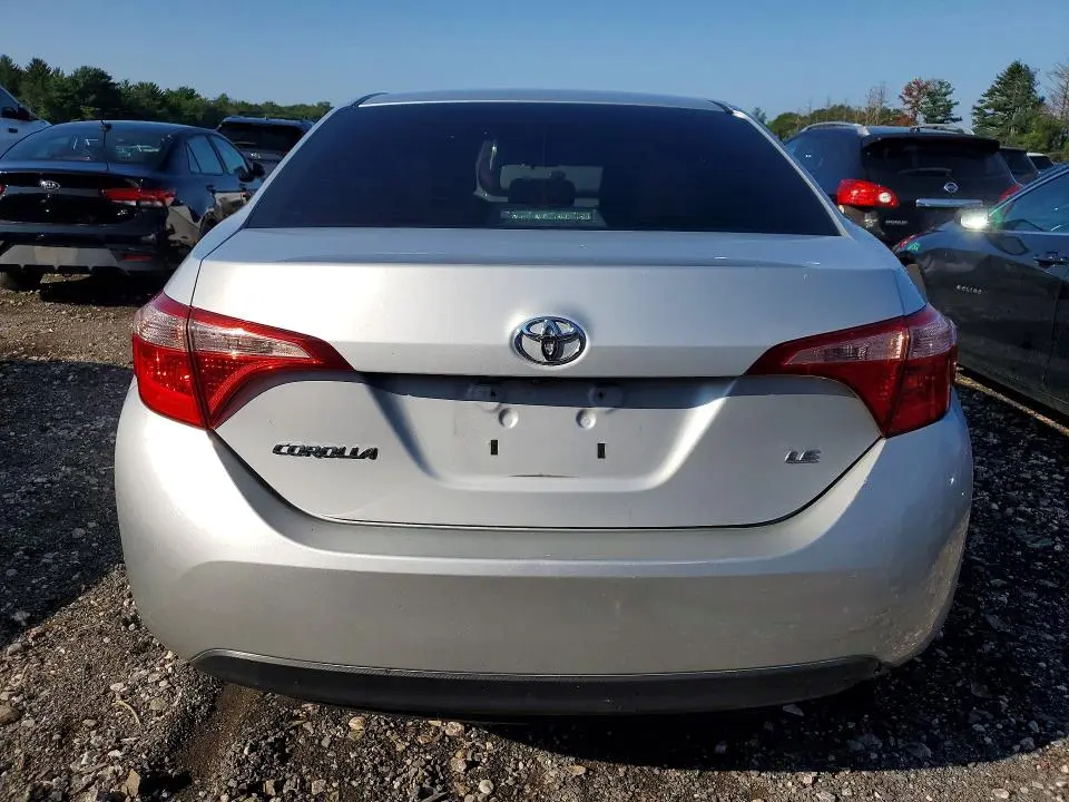 2018 TOYOTA COROLLA LE  