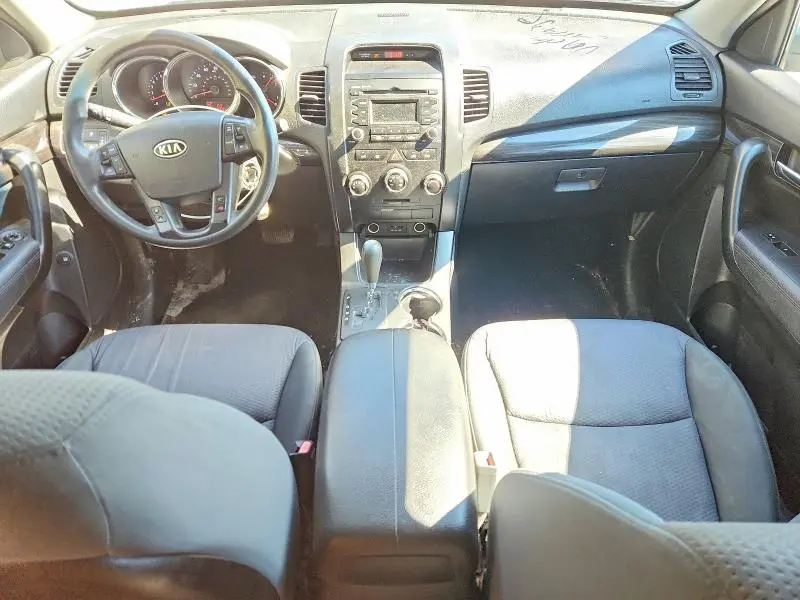 2012 KIA SORENTO LX  