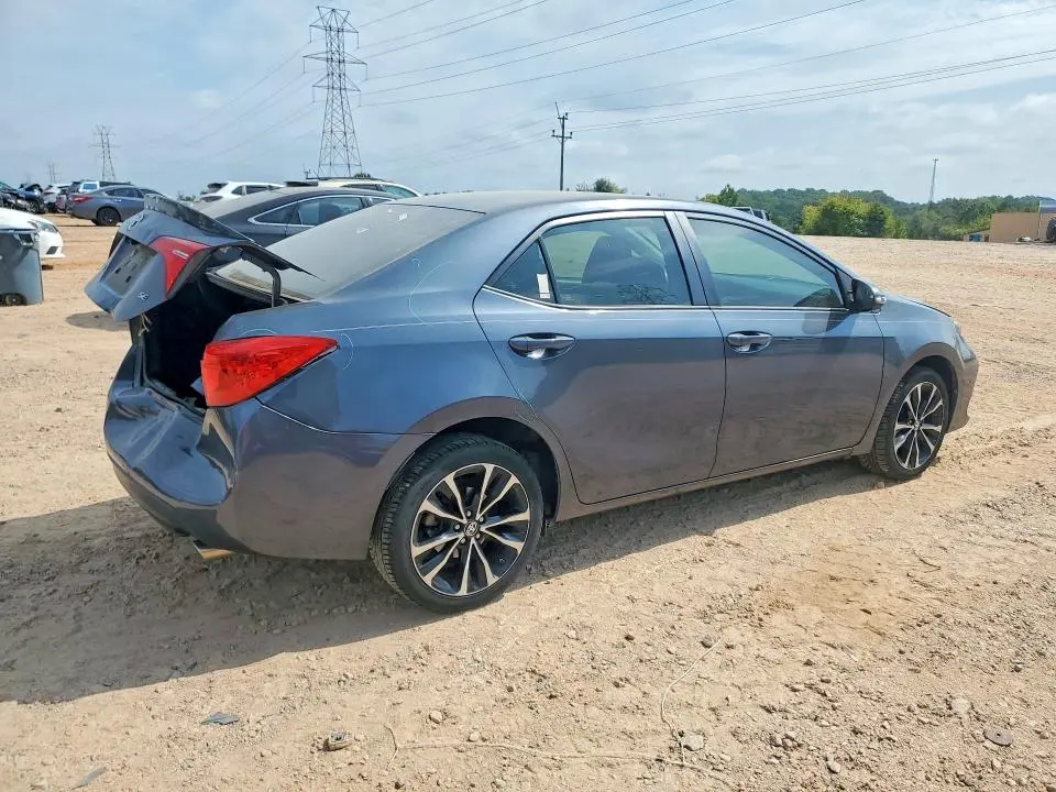 2018 TOYOTA COROLLA SE  