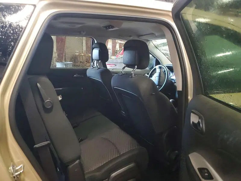 2011 DODGE JOURNEY MAINSTREET  