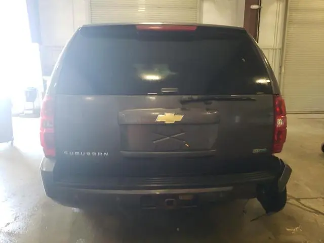 2011 CHEVROLET SUBURBAN K1500 LT  