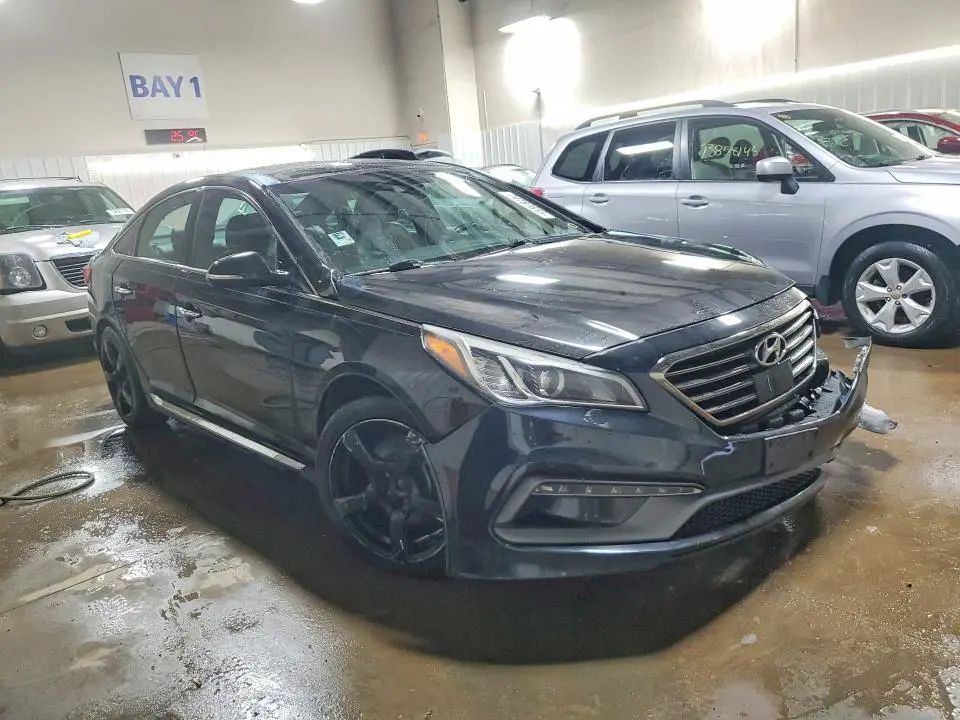 2015 HYUNDAI SONATA SPORT  