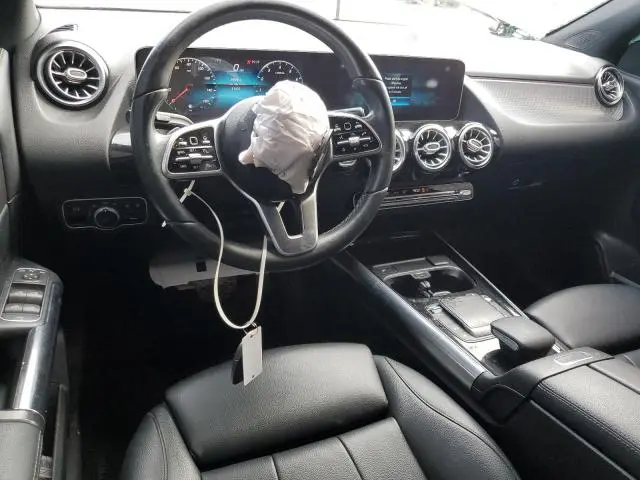 2021 MERCEDES-BENZ GLA 250  