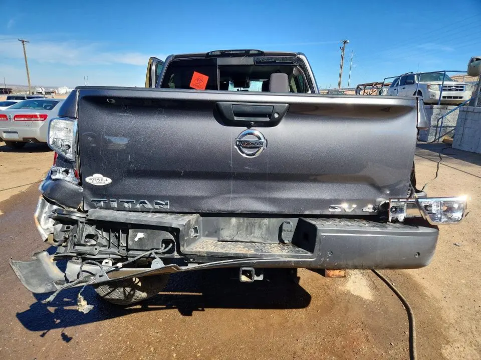 2021 NISSAN TITAN SV  